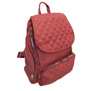 MOCHILA BÁSICA COM FECHAMENTO A IMÃ E ZÍPER PRETO