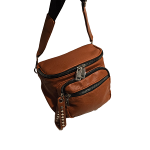 POCHETE GRANDE COM PINGENTE LUXO