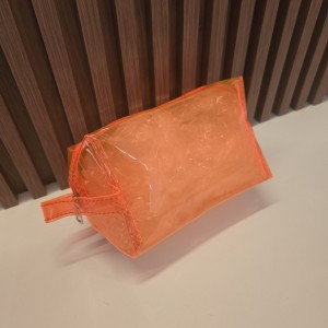 NECESSAIRE TRANSPARENTE MAIOR